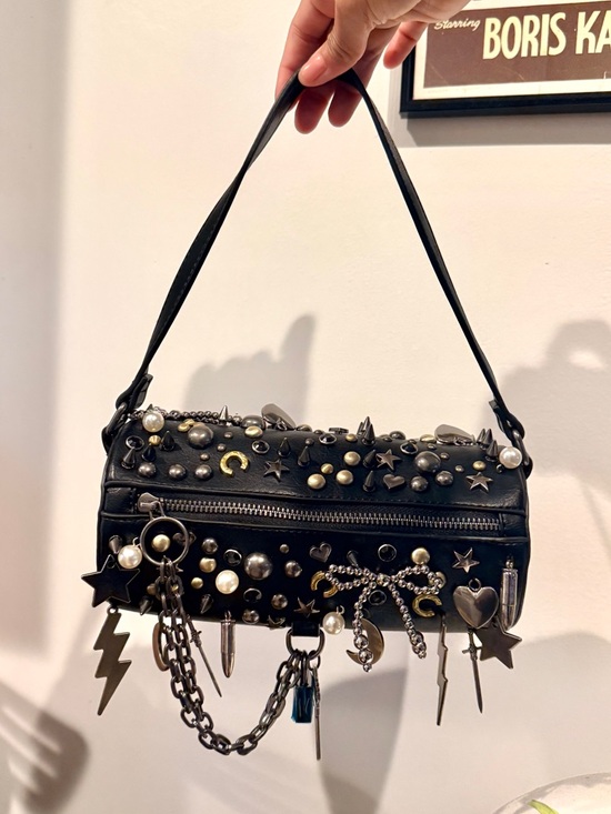 Current Mood Handbags - Dolls Kill Current Mood Bolt of Beauty shoulder Bag